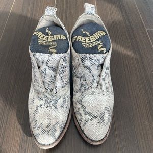 Freebird Sadie in Snakeskin Size 6